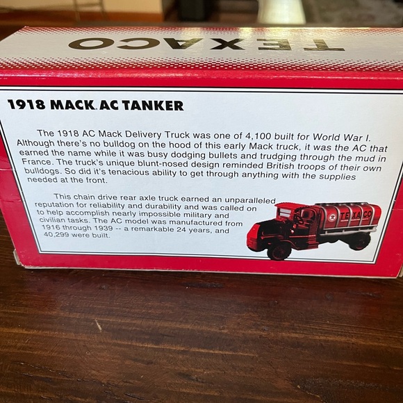 Vintage 1918 Mack AC Tanker Texaco - Picture 2 of 6